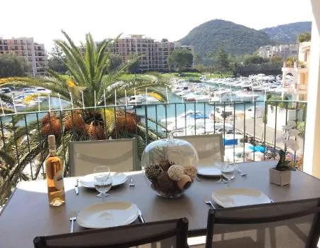 F3 Ile Marina La Napoule דירה *