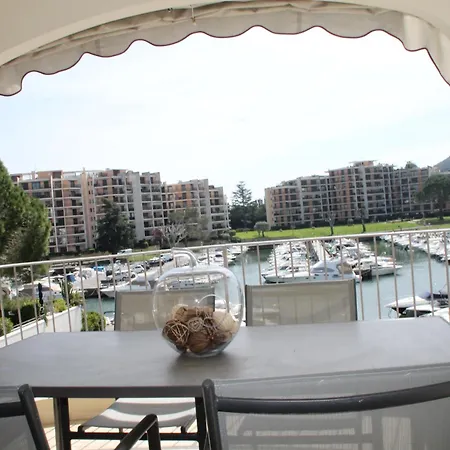 Appartement F3 Ile Marina La Napoule *