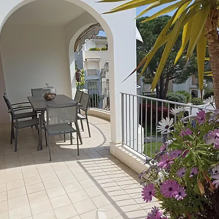 F3 Ile Marina La Napoule شقة